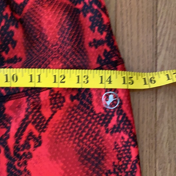 Red snake print leggings - Picture 3 of 6